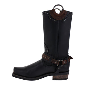 Botas chopper motociclista detalle de costuras y cuero premium