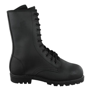 Vista lateral botas tácticas de seguridad piel carnaza negra