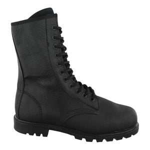 Vista lateral botas tácticas ligeras sin casco piel carnaza negra