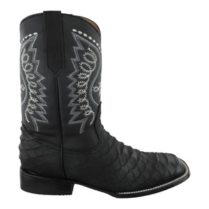 Detalle bordado vaquero en tubo de botas imitación pitón