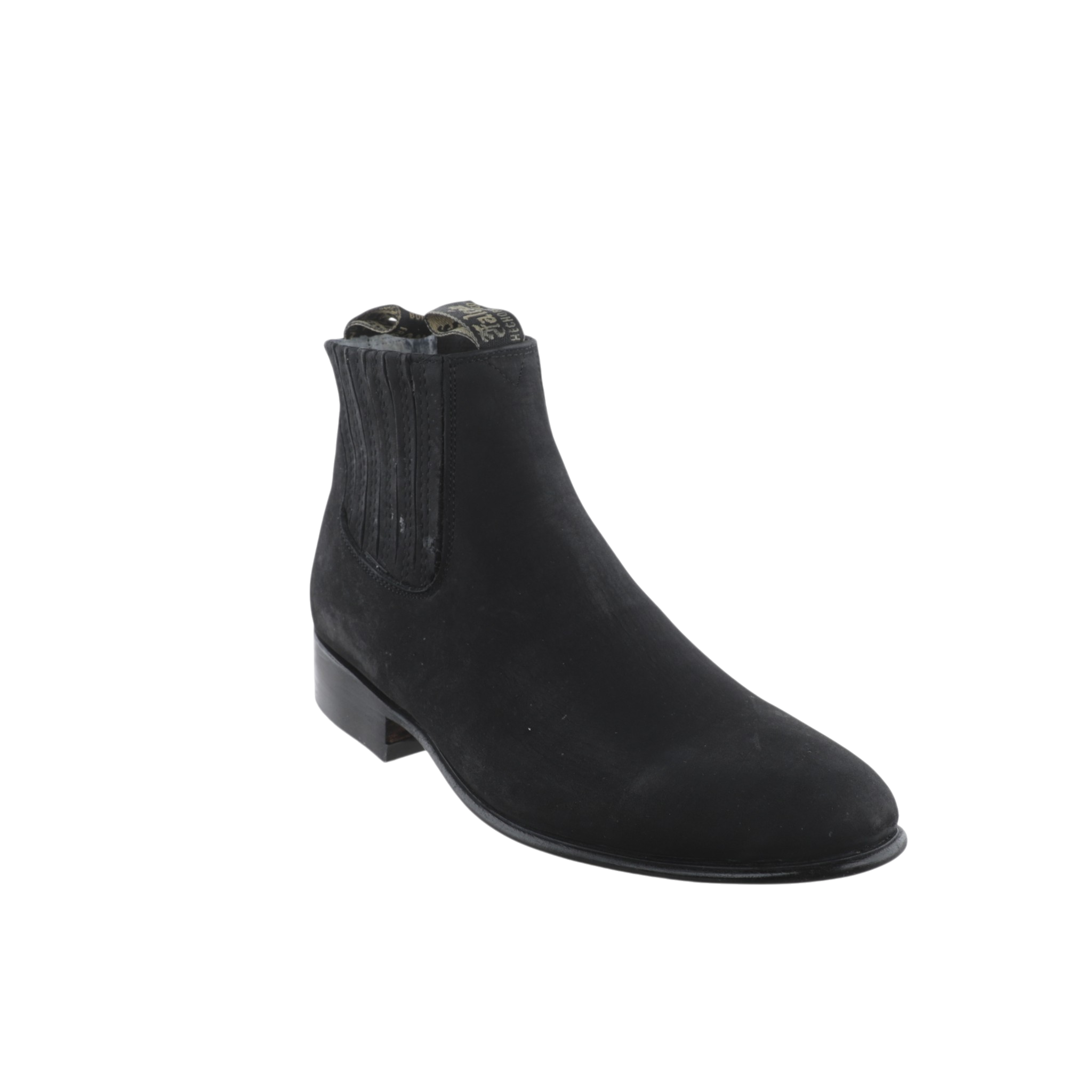 Botín charro nobuck negro combinado con jeans estilo vaquero mexicano